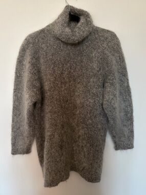 ISHYU Maille Street Wool/Mohair Grey Turtleneck Sweater - Large